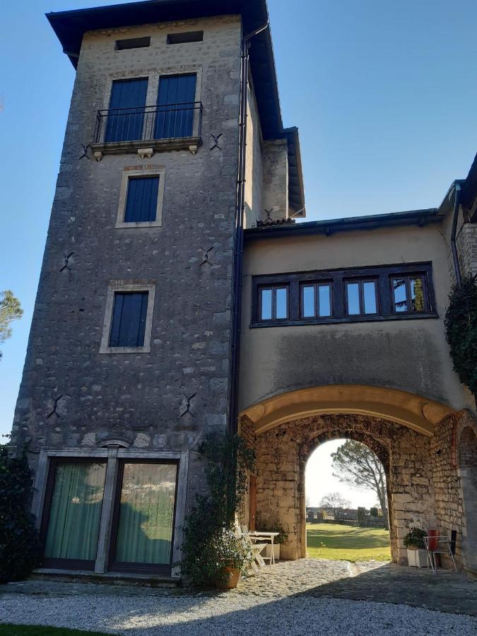 Castrum Di Serravalle Vittorio Veneto Exteriör bild