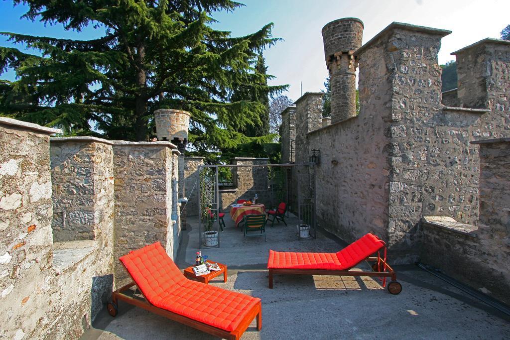 Castrum Di Serravalle Vittorio Veneto Exteriör bild