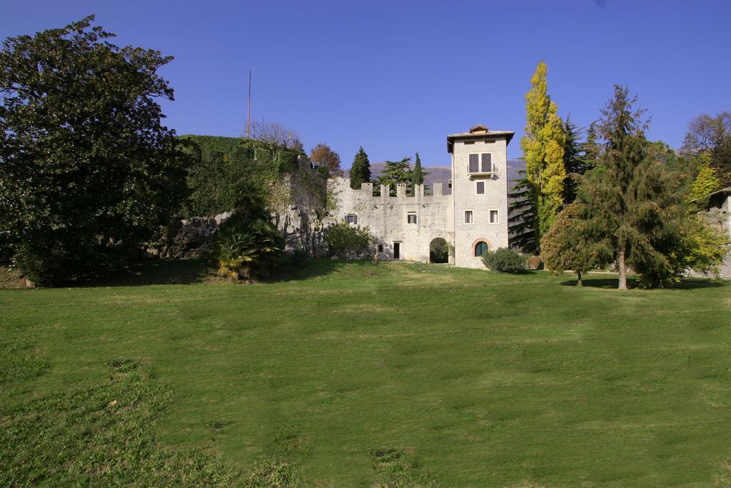 Castrum Di Serravalle Vittorio Veneto Exteriör bild