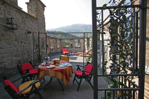 Castrum Di Serravalle Vittorio Veneto Exteriör bild