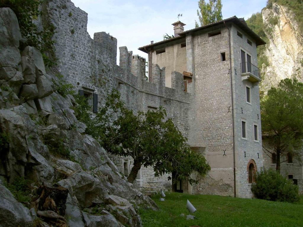 Castrum Di Serravalle Vittorio Veneto Exteriör bild